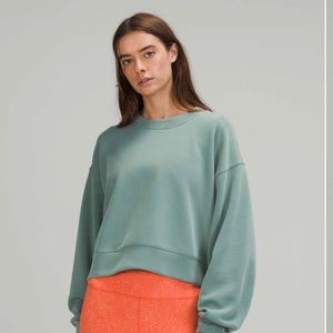 lululemon oversized cropped softstreme crew